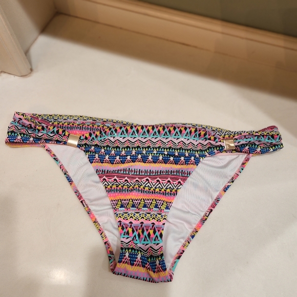 Victoria's Secret Geometric Pink Blue Black 32C Top M Bottom 2 Piece Bikini Swim - Picture 9 of 13